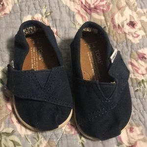Baby Toms